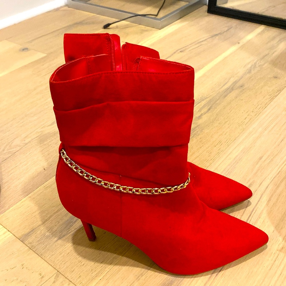 Red zip up boots with gold